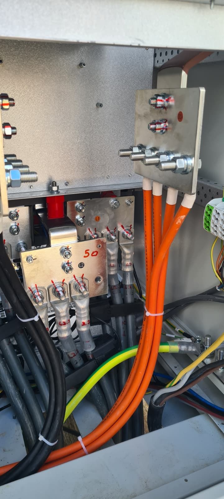 Aansluiting van een energieopslagsysteem – foto 8