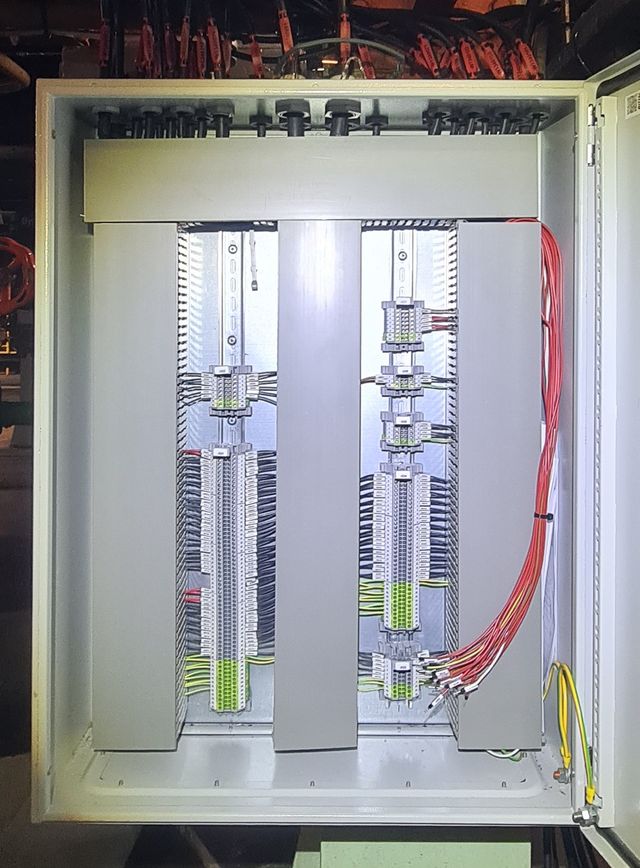 Industriële automatisering: klemmen- en besturingskasten – foto 6