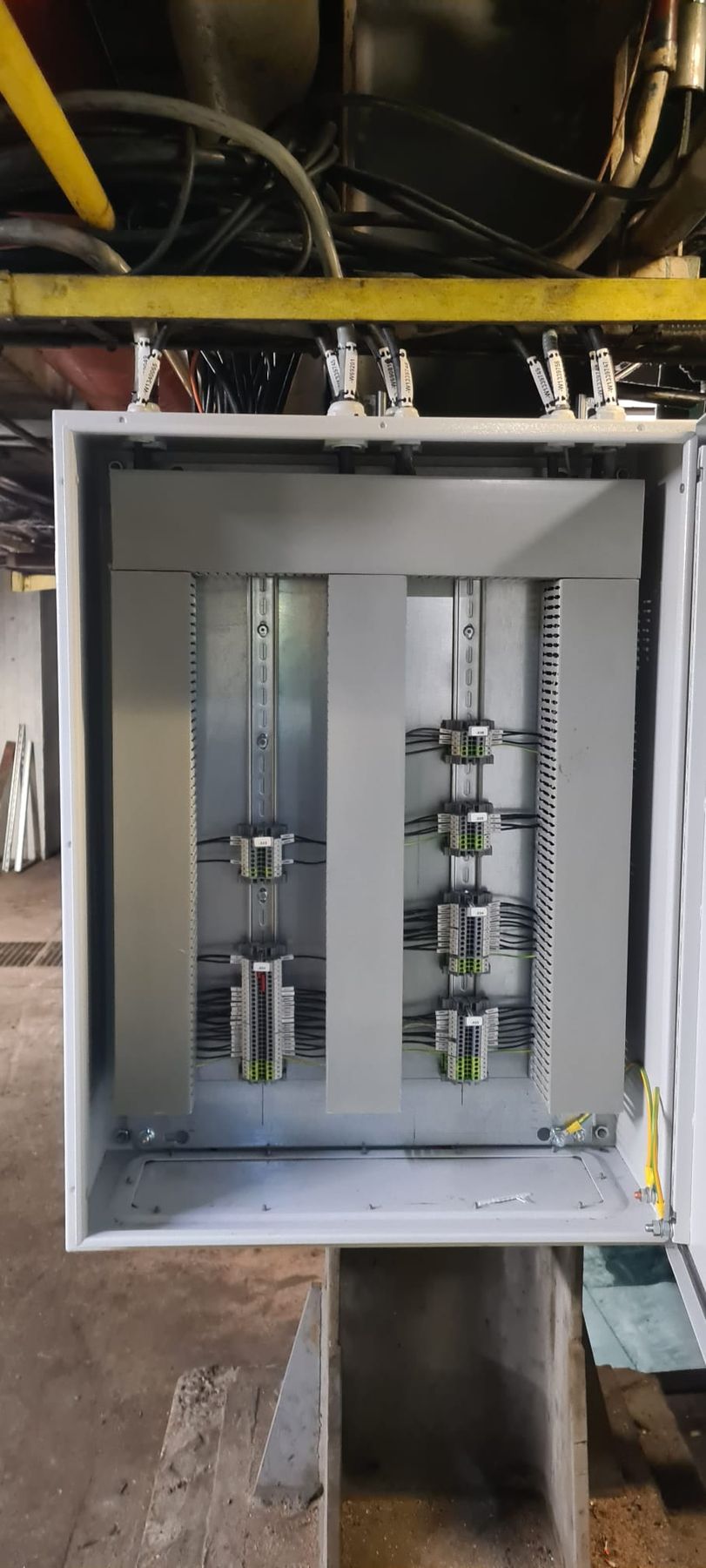 Industriële automatisering: klemmen- en besturingskasten – foto 7